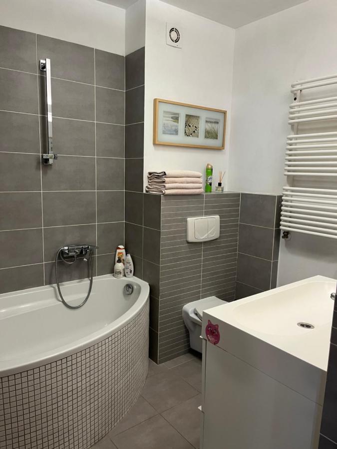Apartament Świderska 113B Lägenhet Warszawa Exteriör bild